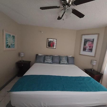 Rosi Ocean Sand Hotel Apt Ocho Rios Buitenkant foto